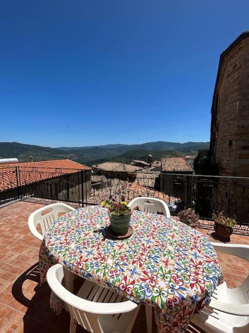 La Terrazza Sui Nebrodi Apartment Mistretta Bagian luar foto